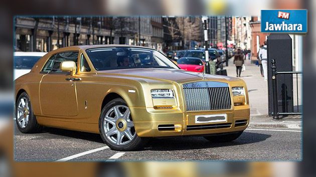 سيارات مطلية بالذهب لملياردير خليجي تثير الجدل في لندن