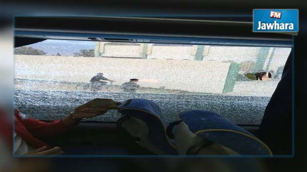 حافلة النجم تتعرض للاعتداء في سيدي بوزيد