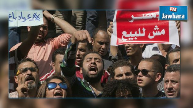 اعتقال صحفيين في مظاهرات
