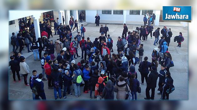  تلاميذ في صفاقس يجمعون ألف دينار لفائدة صندوق مكافحة الإرهاب