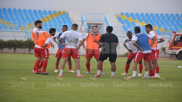 أجواء ما قبل مقابلة الملعب القابسي و النجم الساحلي