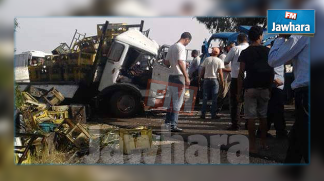 المهدية : وفاة شخص في اصطدام شاحنتين لنقل البضائع