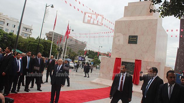 قائد السبسي يدشن تمثال الزعيم الحبيب بورقيبة بالعاصمة