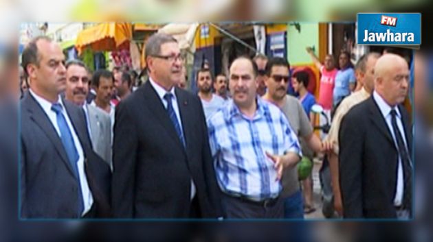 بعد أن أقاله الحبيب الصيد : معتمد مجاز الباب يهدد بالانتحار