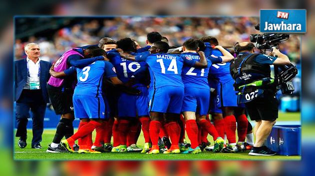 فرنسا تفوز علي رومانيا في افتتاح يورو 2016