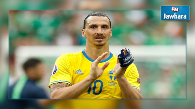 ابراهيموفيتش يعتزل اللعب دوليا