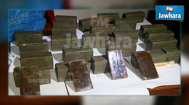 القصرين : إيقاف شخصين بحوزتهما 4 كغ