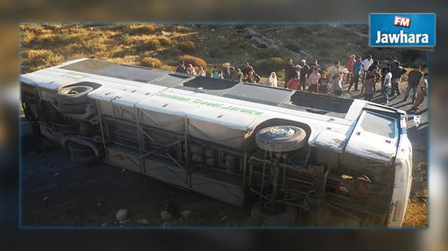 وزيرا الداخلية والصحة يعودان ضحايا حادث المرور بسليانة