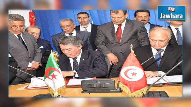 100 منحة ماجستير ودكتوراه جزائرية لباحثين من تونس