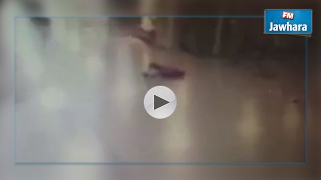  إنتحاري يفجر نفسه في مطار أتاتورك (فيديو)