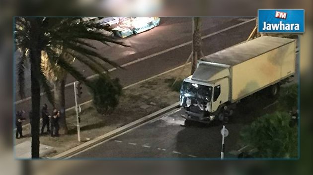  شاحنة تدهس مجموعة من المارة في مدينة نيس الفرنسية