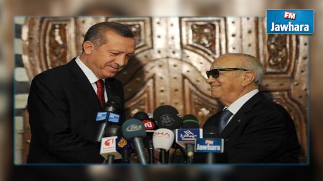قايد السبسي يهنئ أردوغان بفشل الانقلاب