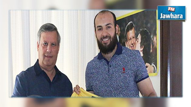 كرة اليد : نضال العمري يمضي للترجي