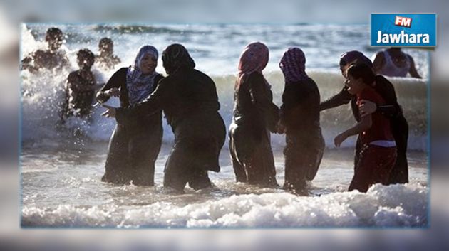 الجزائر : شاطئ للنساء فقط