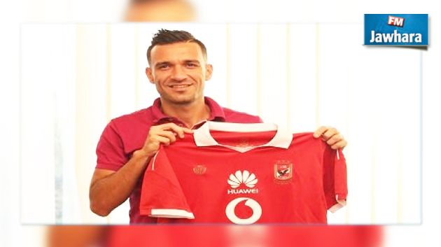بطاقة الإنتقال الدولي قد تؤجل الظهور الأول لمعلول مع الأهلي المصري