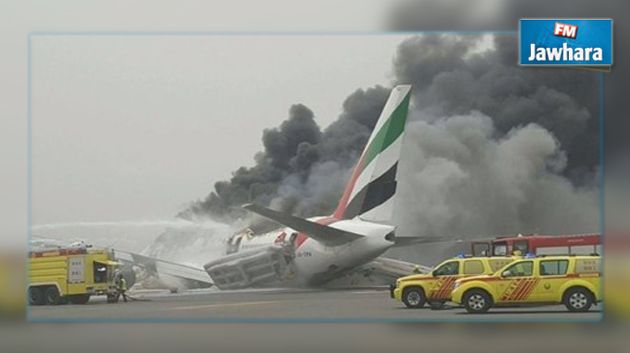 اللحظات الأولى للإنفجار داخل الطائرة الإماراتية  