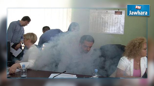 كوسوفو : نائب يطلق الغاز المسيل للدموع في البرلمان