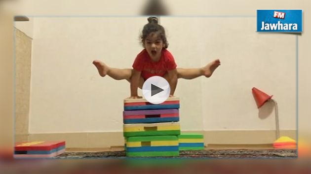 لا يتعدى عمره 3 سنوات لكنه.. ينافس أبطال العالم الأولمبيين !