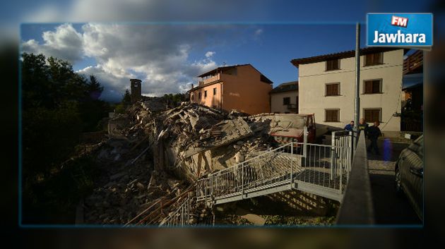 صور الدمار الذي خلّفه زلزال وسط إيطاليا