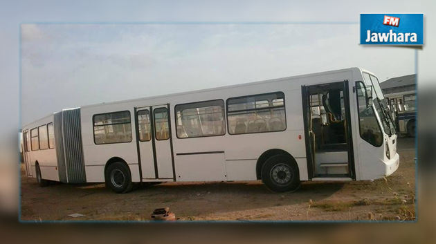 القصرين : 4 وفيات و 20 مصابا في اصطدام شاحنة بحافلة   