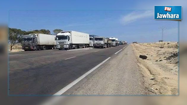 بنقردان : اقتحام مقر شركة للأشغال العامة وحرق معداتها