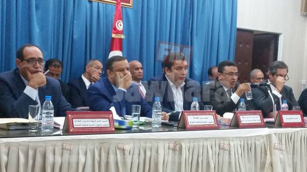 اجتماع المجلس المحلي بفرنانة بممثلي الحكومة ونواب جندوبة في البرلمان
