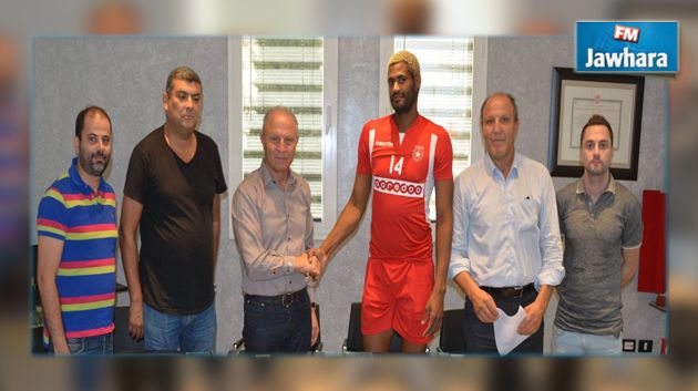 كرة الطائرة : النجم الساحلي ينتدب اللاعب الكوبي يواندري كيندلان