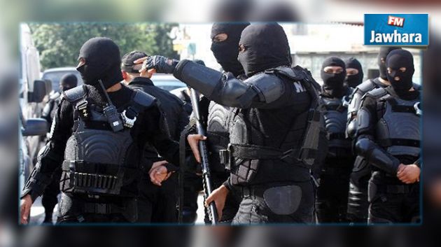 سيدي بوزيد : إيقاف عنصرين على علاقة بمجموعات إرهابية