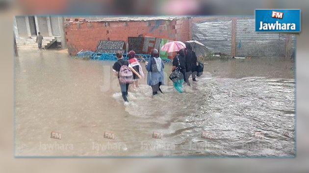 والي المهدية : تم التدخل لإجلاء عدد كبير من التلاميذ العالقين