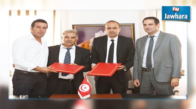 توقيع عقد إشهار بين الجامعة و البرومسبور لدعم الحكام
