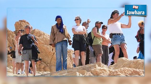 سفير تونس بفرنسا يدعو لتشجيع عودة السياح الفرنسيين الى تونس