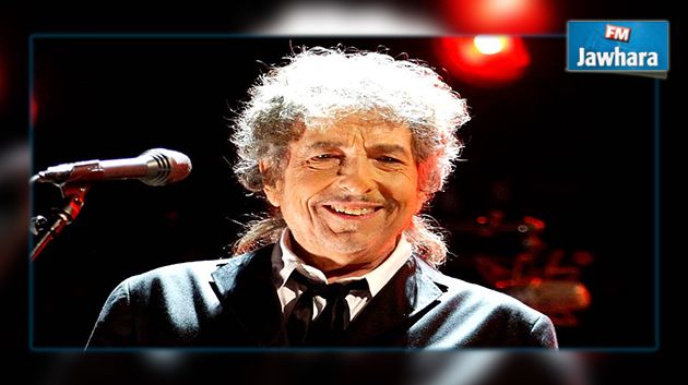 خارج التوقعات.. الفنان الأميركي بوب ديلان يفوز بجائزة نوبل للآداب