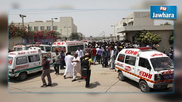 باكستان : مقتل 27 شخصا في اصطدام حافلتين