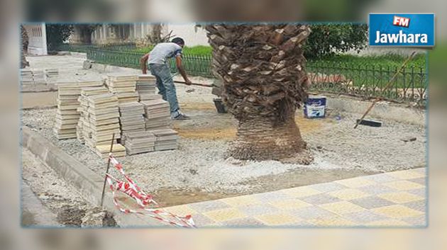 اقتلاع رصيف وسط بنزرت بعد أيام من موكب عيد الجلاء : مسؤول محلي يوضح