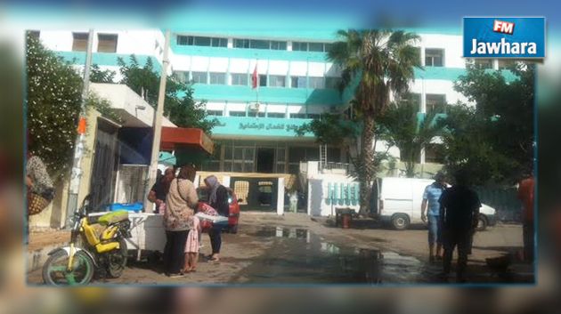 في محيط مستشفى خزامة : انتصاب فوضوي وتراكم للفضلات