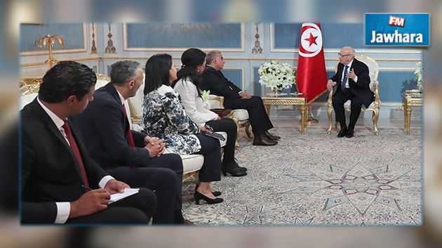 رئيس الجمهورية يستقبل وفد الصحفيين التونسيين الذي زار العراق