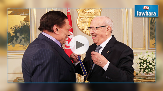 عادل إمام يُمازح قائد السبسي
