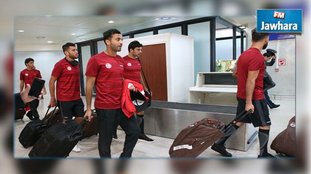المنتخب الوطني يجري اول حصة تدريبية في الجزائر