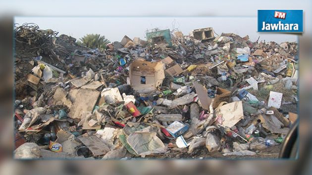 غضب واسع وسط طلبة سيدي بوزيد بسبب مصبّ للنفايات