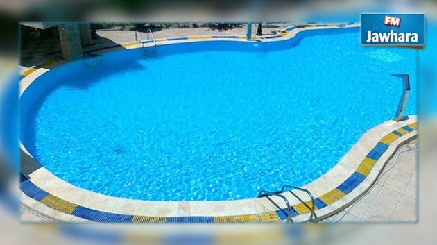 قانون المالية : إسقاط الفصل المتعلق بفرض ضريبة على المسابح الخاصة