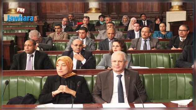المصادقة على ميزانية وزارة التكوين المهني والتشغيل