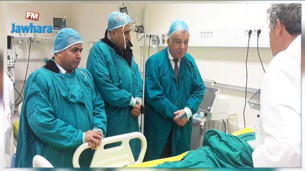 سليانة : وزير التربية يطمئن على صحة التلاميذ الذين أصيبوا في حادث مرور