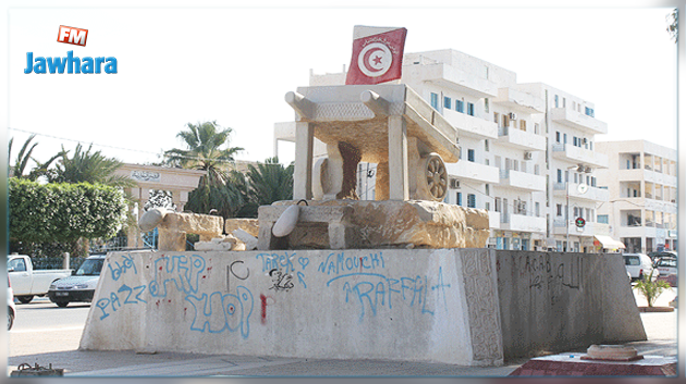 وزير التنمية والاستثمار : نحاول إيجاد حلول لسيدي بوزيد