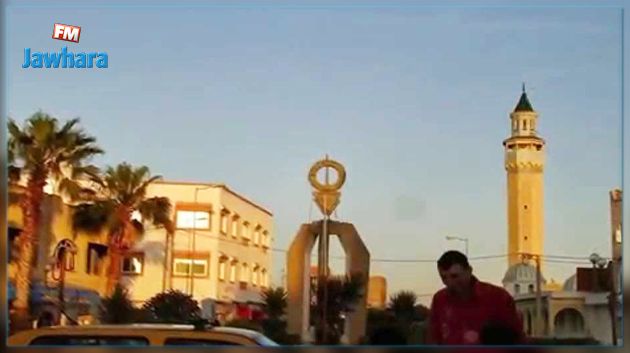 المنستير : تنظيم مسيرة في بنّان