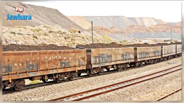 المتلوي : إضرام النار في قاطرة لنقل الفسفاط