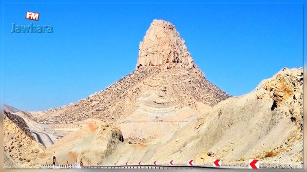 في عيدها المائة : دولة تهدي جارتها