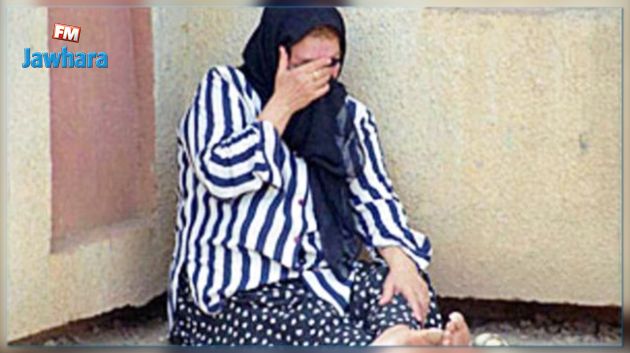 تونسي يتكفّل برعاية مسنّة بعد رميها في الشارع