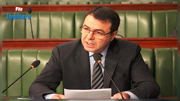 وزير الداخلية : ثغرات في قانون مسك الأسلحة والاتجار فيها