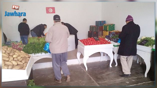 افتتاح نقطة بيع للخضر من المنتج إلى المستهلك بمقر شركة اللحوم بالوردية