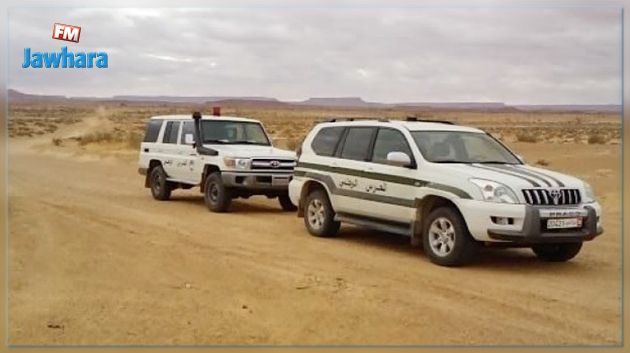 الكشف عن عصابة متورطة في تهريب سيارات مسروقة إلى الجزائر